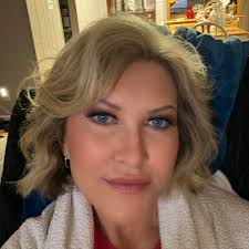 Bonnie Damron (@bonnie.damron.2025) • Facebook, Connect with friends