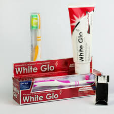 Vase Resenje Za Blistavo Bele Zube Www Whiteglo Rs Whiteglo Whiteglosrbija Pastazazube Pastabroj1 Izbeljivanje Belizubi Osmeh Toothpaste Personal Care