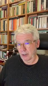 Bon dia, verbívors! Ahir, “La institució catalana més familiar per al  Hackman” era GENE. Avui dilluns: “La copa tennística de la Bette, de  veterans” de 5 lletres.