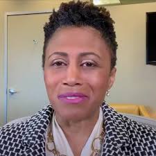 We're proud to welcome Emma Hernan—self-made multi-millionaire, luxury real  estate expert at The Oppenheim Group, entrepreneur, angel investor, and CEO  of Emma Leigh & Co and Coast to Coast Kitchen—as a featured