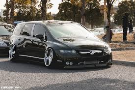 In my country (georgia, east europe) there is no service for these type of cars so i have to change everything myself and i need to know what engines are in this and when it needs to change engine chain(or belt) Hd Wallpaper Custom Honda Odyssey Rb1 Rb2 Suv Tuning Van Wallpaper Flare