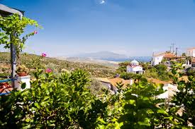 It particularly flourished in the 6th century bce and was famous in antiquity for its navy, wine, and important sanctuary to hera. Samos Die Griechische Insel Zum Verlieben Urlaubsguru