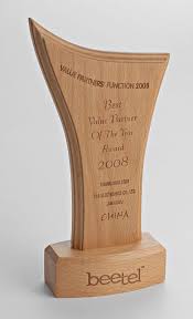 Wooden Trophy With Engraving Wooden Award With Wooden Base Manufacturing In Gurgaon Wooden Award Gurgaon Wooden