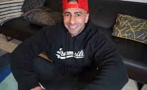 Yousef erakat, better known by the family name yousef saleh erakat, is a popular actor. Youtube Star Yousef Fouseytube Erakat Talks About Depression In Emotional Return To Vlog Channel Tubefilter