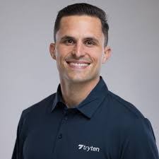 Dan Chevrette's Instagram, Twitter & Facebook