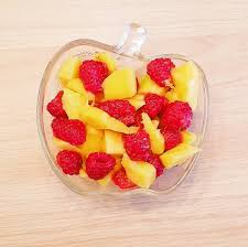 Salade De Fruits Frais Mangue Framboises Food Cooking Girl Cooking