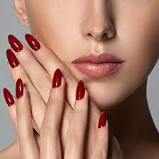 Außerdem sind sie energiesparender als uv lampen und deshalb wirtschaftlicher. Shellac Das Steckt Hinter Dem Nageltrend Gala De