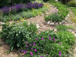 See How Easily You Can Create An Edible Landscape Tenth Acre Farm