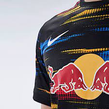 Bring your pride to this season's away games in the rb leipzig away jersey 21/22 by nike. Rb Leipzig Shop Rbl Auswartstrikot 21 22 Nur Hier Im Redbullshop Com