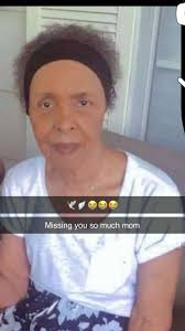 I lost my mom this morning only wicked people won't say rip 🪦