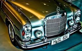 Pin By Erwin Emerencia On Mercedes Mercedes Benz Cars Mercedes Benz Mercedes Benz Wallpaper