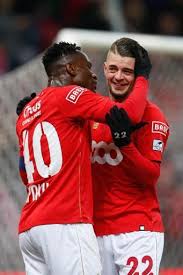 Site de pronostics gratuits > classement jupiler pro league : Jupiler Pro League Le Standard Enfonce Lokeren 3 1 Et Rejoint Bruges Au Classement Metro