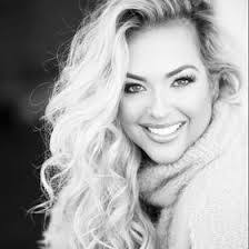 Darlene Lovett's Instagram, Twitter & Facebook