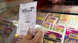 Gagnants du 1er rang la cagnotte s'élevait à 179 millions d'euros ! Jackpot De 179 Millions A L Euromillions Comment Gagner Le Gros Lot Cnews