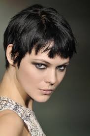 See more ideas about medium hair styles medium length hair styles hair cuts. 22 Standout Prom Hairstyles For Short Hair Styles Weekly