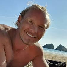 Tim Lord's Instagram, Twitter & Facebook