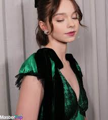 Emma Myers Free Nudes Album 6 Pictures | MasterFap.net