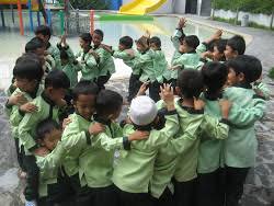 Sekolah sd swasta terbaik di surabaya. Sekolah Dasar Negeri Terbaik Di Surabaya Nusagates