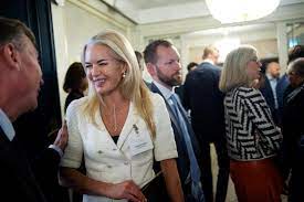 Running back to celina midelfart early life, the business lady was born on 12 february 1973 in oslo, norway. Midelfart Gjorde Skattekupp Finansavisen