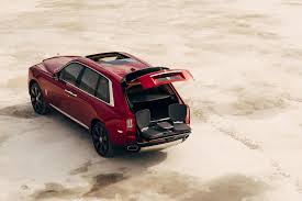 Rolls royce | cullinan | 2021 | black badge. Weltpremiere Fur Den Rolls Royce Cullinan Alle Bilder Und Infos Auto Und Technik Gq