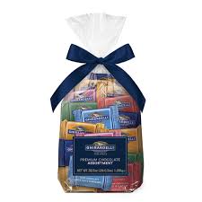 Ghirardelli dark chocolate with sea salt caramel filling squares: Chocolate Squares Chocolate Caramel Squares Ghirardelli