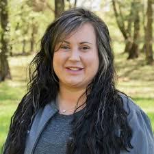 Amber Kaylor's Instagram, Twitter & Facebook