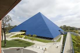 In total, approximately 315,000 students currently study at these institutions with the majority of bachelor's. California State University Long Beach Profile Rankings And Data Us News Best Colleges