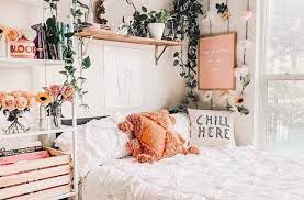 Kamar adalah ruangan ternyaman yang harus kamu desain agar kamu lebih fresh dan tidak sumpek. 6 Ide Dekorasi Kamar Ala Pinterest Biar Kamarmu Makin Terlihat Aesthetic