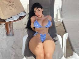 Ennid Wong, la guapa de OnlyFans por la que pagan 200 mil pesos por cita