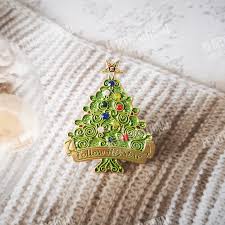Ini memiliki mata dan banyak ornamen. Grosir Lencana Pin Kerah Masonik Mason Freemon Blm50 Ukuran 3 3 8cm Pesanan Pohon Natal Bintang Timur Pin Lencana Aliexpress