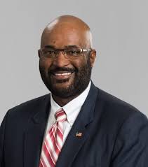 Shawn Bartley's Instagram, Twitter & Facebook