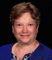 Kathryn Stratton's Instagram, Twitter & Facebook