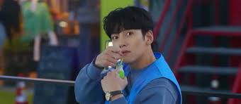 편의점 샛별이 pyeonuijeom saetbyeoli convenience store convenience store kyunbyeol convenience store venus convenience store morning he runs a small convenience store after he quit his job at a large company. Backstreet Rookie Asianwiki