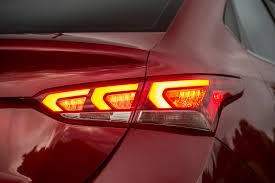 Accent ada pakej yang mungkin menarik minat anda untuk memilikinya. 9 Fakta Menarik Tentang Hyundai Accent 2018 Kini Lebih Berkuasa Lebih Bergaya