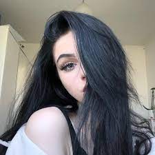 Tumblr Tumblrgirl Polishgirl Instagirl Xoxo Alternativegirl Alternative Grunge Grungegirl Girls With Black Hair Pale Skin Hair Styles