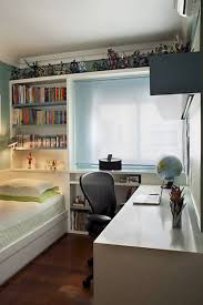 52 Comfy Small Bedroom Design And Organization Ideas Bedroomdecor Bedroomideas Bedroomdecoratingideas Small Bedroom Tiny Bedroom Small Room Design