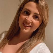 Ashley Bear's Instagram, Twitter & Facebook