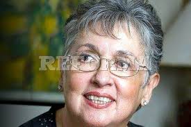 Queda su voz crítica