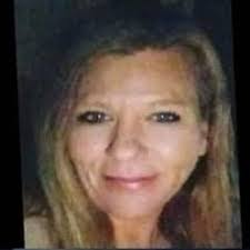 Suzanne Pickens's Instagram, Twitter & Facebook