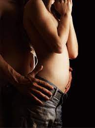 Sex nach der geburt kann sich in den ersten sechs wochen danach unangenehm anfühlen, wenn der penis gegen die noch nicht wieder zurückgebildete gebärmutter drückt. Sex Nach Der Geburt Wann Darf Ich Wieder Wunderweib