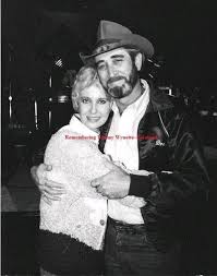 🎤“WHEN FAME CAME KNOCKING, HE CLOSED THE DOOR — AND KEPT ONE HAND IN  HERS.” In 1960, Don Williams married Joy Bucher—long before the charts, the  tours, or the quiet legend took