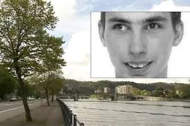 Dinsdag moeten sadisten die Valentin in de Maas gooiden zich verantwoorden  voor moord