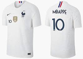 Wir durchforsten kontinuierlich das netz auf der suche nach super angeboten zu. Frankreich Trikot Herren 2018 2019 Away Wc Mbappe 10 Xxl Amazon De Bekleidung