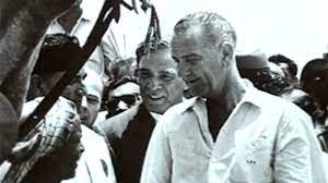 Later on, he went to the johnson ranch in texas, where he enjoyed a ride in the johnson's truck. Throwback When A Us Vice President Befriended A Pakistani Camel Cart Man Pakistan Dawn Com