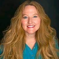 Cynthia Peel's Instagram, Twitter & Facebook