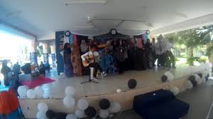 Pencarian bahan dan perbincangan dilaksanakan dalam kumpulan tetapi tugasan secara individu. Smk Saas Sambutan Hari Guru Smk Sultan Abdul Aziz Kuala Selangor 2016 Youtube