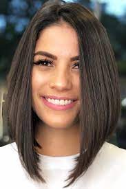 The style is suitable for people with straight hair. 150 Medium Length Hairstyles Ideal For Thick Hair Lovehairstyles Com
