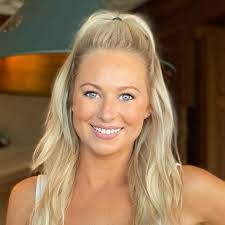 Marilyn Busby's Instagram, Twitter & Facebook