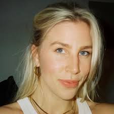 Tara De Boer Author Bio