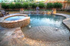 Mediterranean Pool Small Pool Design Walk In Pool Backyard Pool